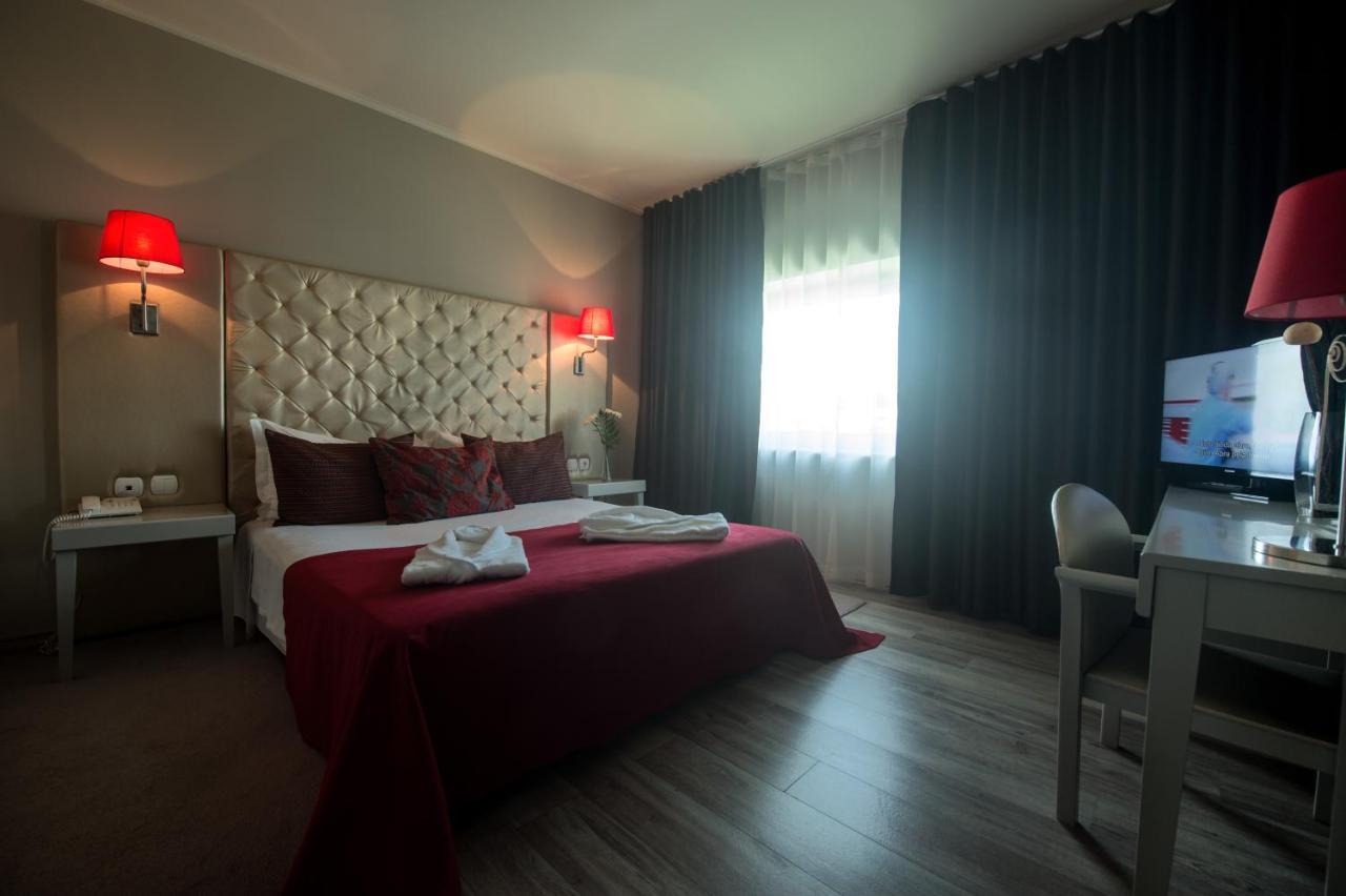 Hotel De Ilhavo Plaza & Spa Екстериор снимка